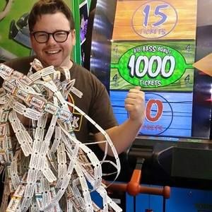 Meet your Posher, Charles